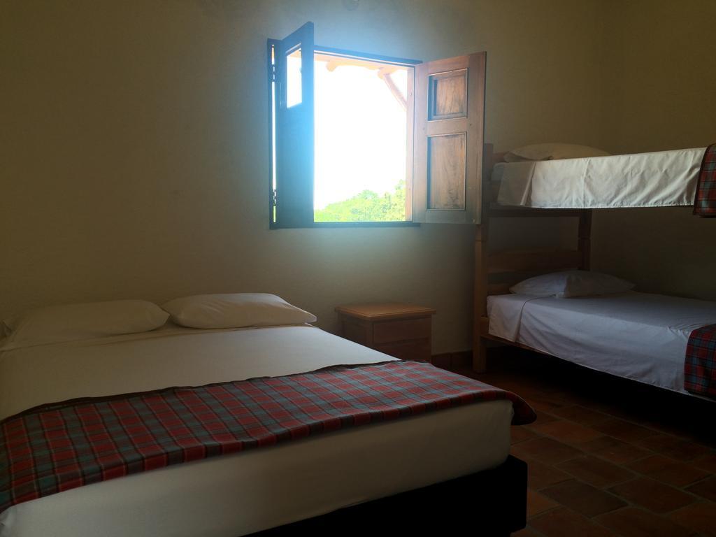 Casa Aparicio Lopez Hotel Barichara Buitenkant foto